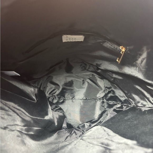 A New Day Convertible Shoulder Sling Bag - Picture 4 of 7